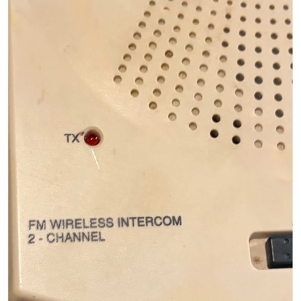 Single Radio Shack Mountable 2-Channel FM Wireless Intercom 43-3106 Good Shape - Picture 2 of 6